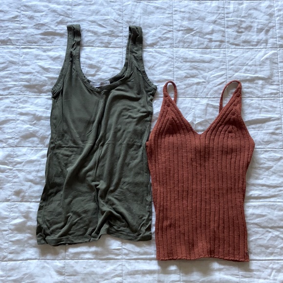 Roxy Tops - Roxy Knit Sweater Tank + Foreign Exchange Tank Bundle